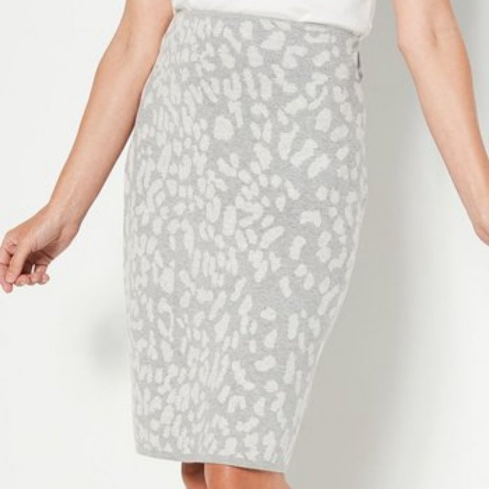 Isaac Mizrahi Live XL gray animal print pencil skirt NWT - Picture 1 of 3